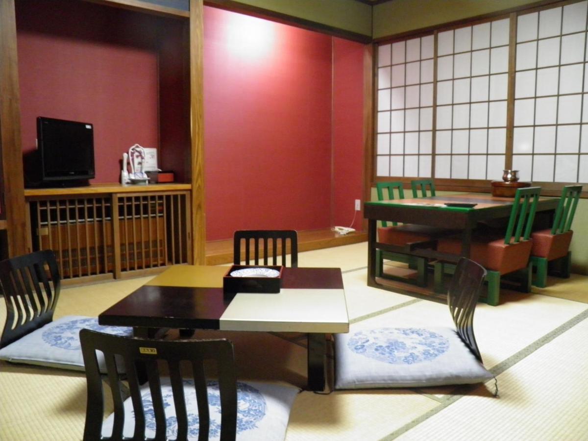 Wakanoyu Chikuma Zimmer foto
